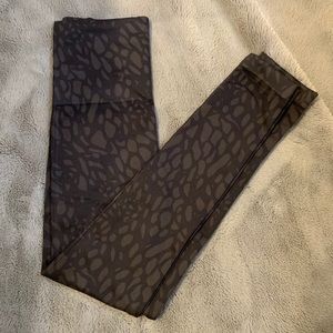 Spanx black leopard print leggings NWOT